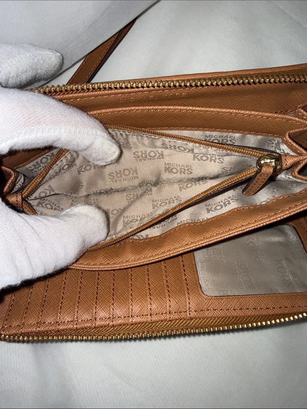 Michael Kors Jet Set Large Zip Around Continental Wallet